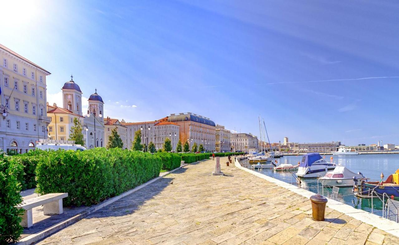 Hadithi Trieste, Tra Le Rive E Piazza Unita ภายนอก รูปภาพ